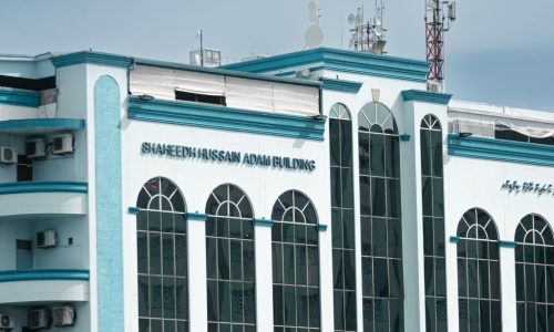 big_90wI0ADryqYdOPfQo2sfpuY9l